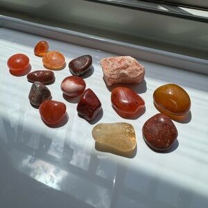 14 piece orange and red crystal set